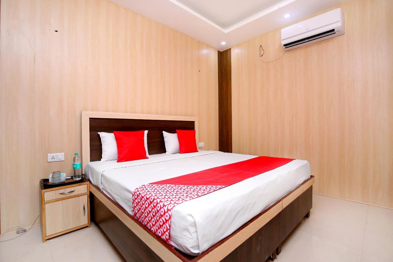 Oyo Flagship Armaan Resort Shahpur  Ngoại thất bức ảnh